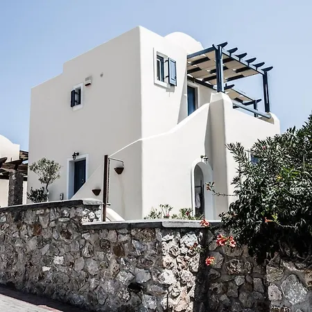 Villa New Apollon, Prive Pool, Parking & βbq 1-6pax *
